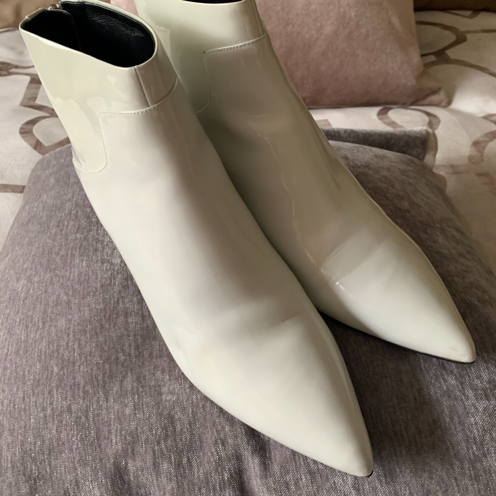 Via Spiga Madilyn White Patent Booties